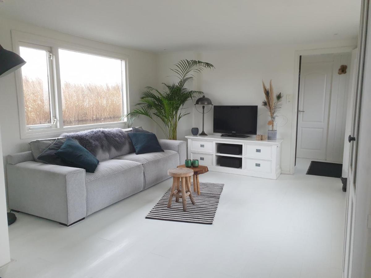 Woonboot Apartment Wijdewormer Екстериор снимка